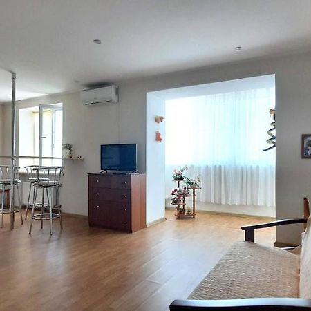 Seaview Apartment Черноморск Екстериор снимка